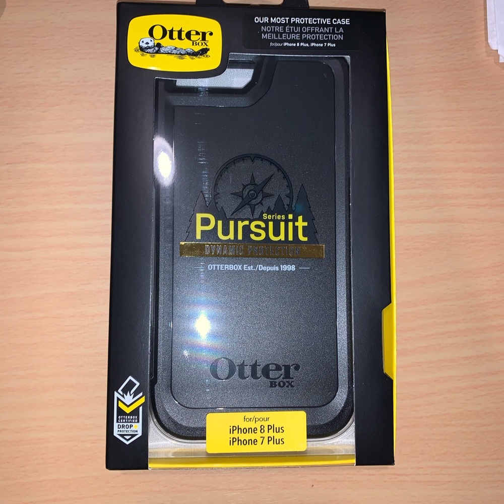 Otterbox pursuit case for iPhone 7/8 PLUS only